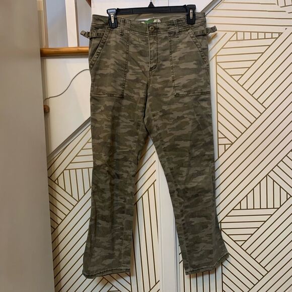 Anthropologie Camo Womens Straight Leg Jeans - Picture 1 of 7